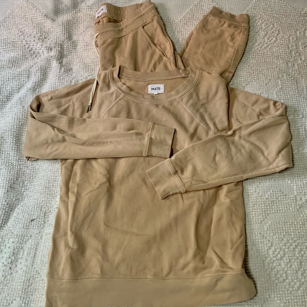 MATE the Label 100% organic cotton sweatshirt sweatpant set.